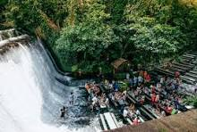 Villa Escudero Waterfall Dining